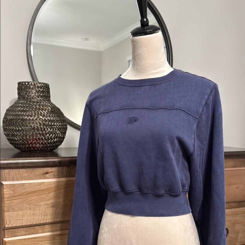 PINK Women's Blue Long Sleeve Sweatshirt